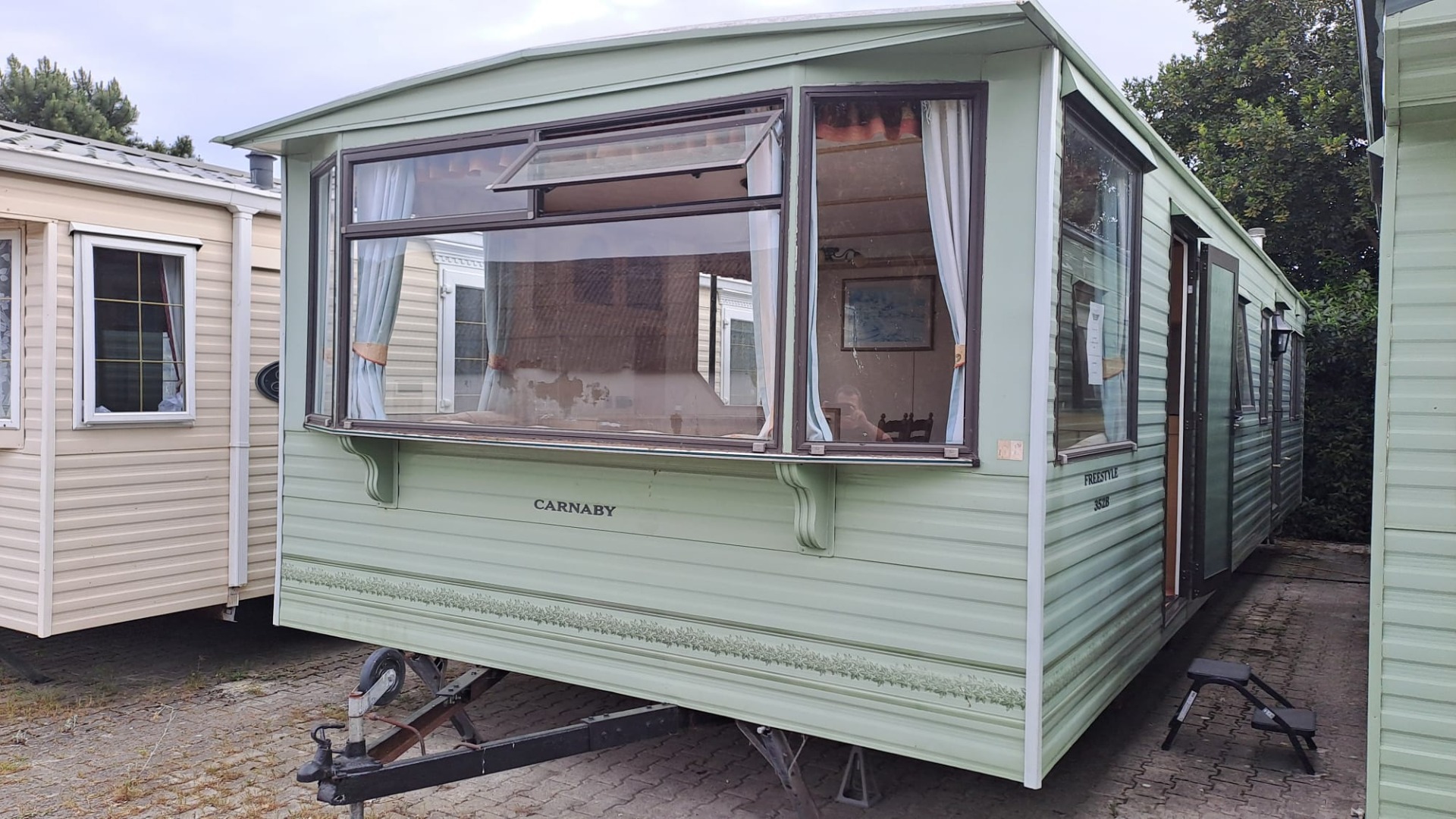 Mobile Home usada Carnaby Freestyle 35x12 T2 Preço: 18.000€ Transporte e IVA incluído (clique para fotos e informação)